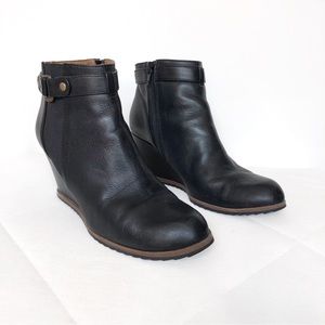 Susina Black Leather ‘Keely’ Wedge Bootie